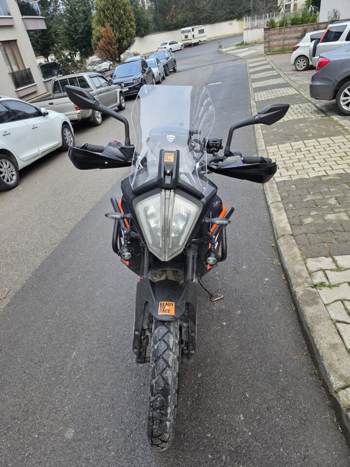 MOTOCAM KTM 390 Adventure Ön Cam 2020-2024 Model 44cm Şeffaf Renkli APARATSIZDIR