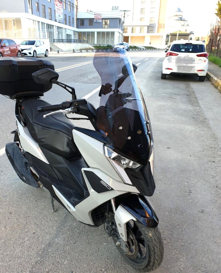 MOTOCAM Kymco Dink R 150 Ön Cam 2023-2026 Model 68cm Füme Renkli 4mm