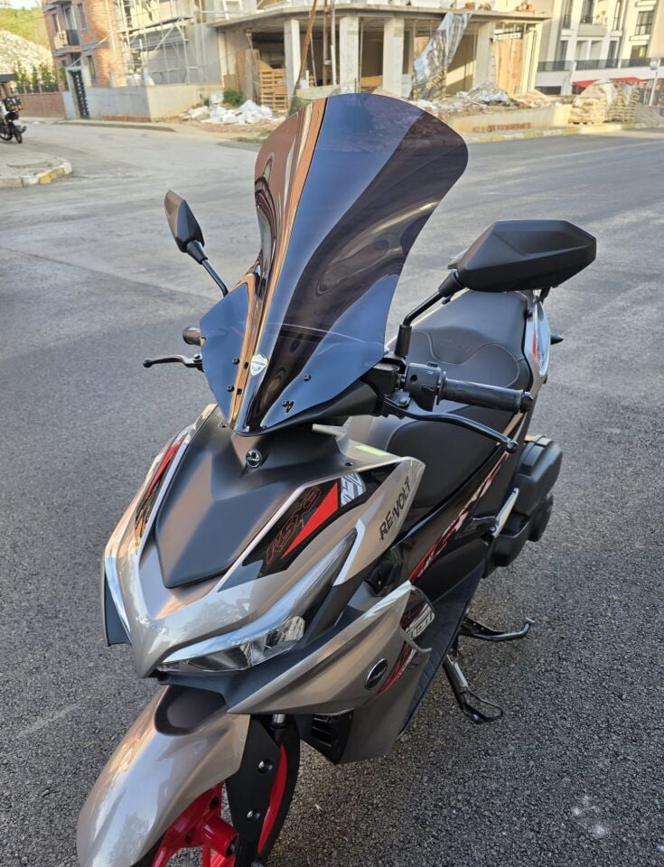 MOTOCAM Yamaha MiO Aerox Ön Cam 54cm Siyah Renkli 4mm SPORTİF