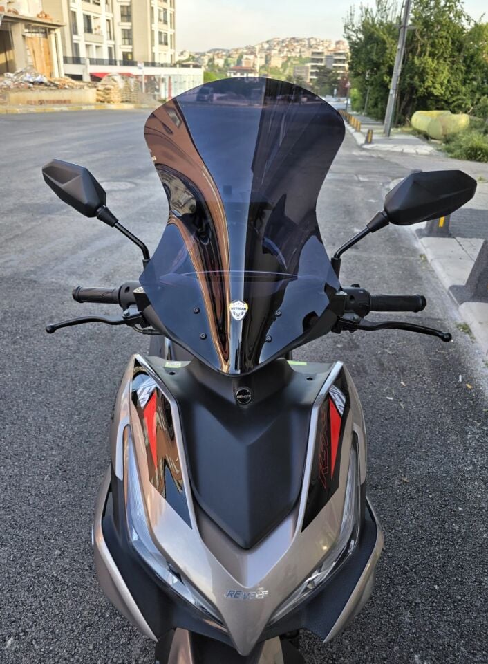 MOTOCAM Yamaha MiO Aerox Ön Cam 54cm Siyah Renkli 4mm SPORTİF