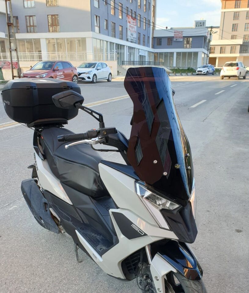 MOTOCAM Kymco Dink R 150 Ön Cam 2023-2026 Model 77cm Siyah Renkli 4mm
