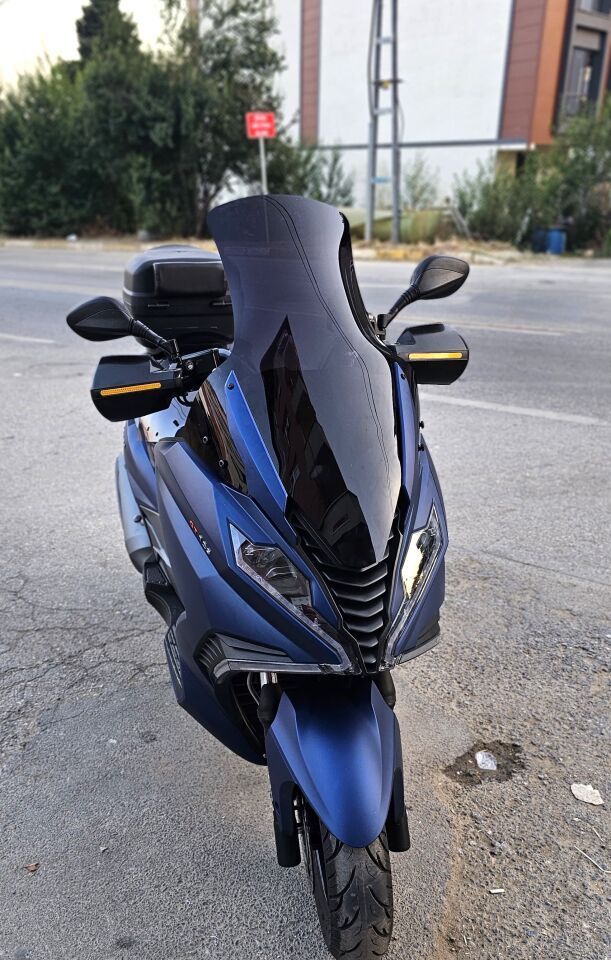 MOTOCAM Arora GT 250 Ön Cam 2023-2026 Model 83cm Siyah Renkli 4mm UZUN