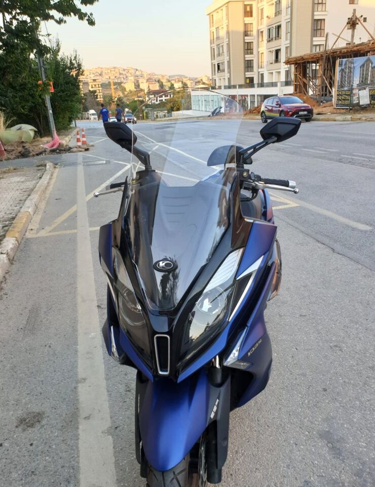 MOTOCAM Kymco Downtown 250i Ön Cam 2016-2026 Model 78cm Şeffaf Renkli 4mm UZUN