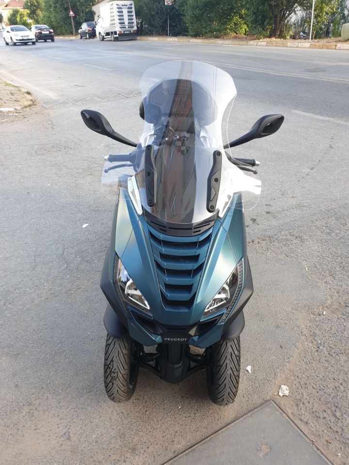 Peugeot Metropolis 400 Ön Cam 2021-2025 Model 68cm