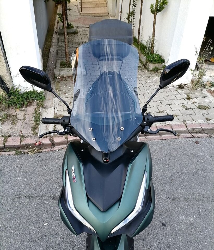 MOTOCAM Küba Arome 125 Ön Cam 2023-2026 Model 54cm Füme Renkli