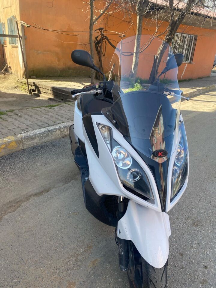 MOTOCAM Kymco Downtown Ön Cam 2009-2017 Model 67cm Şeffaf renk 4mm