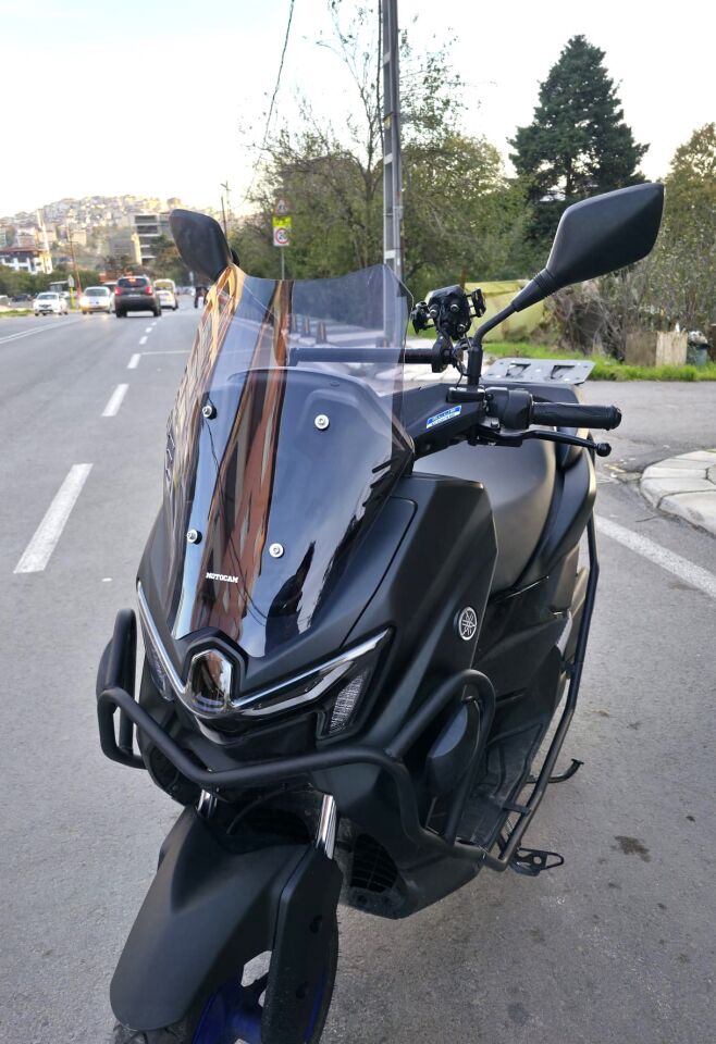 MOTOCAM Yamaha Nmax Ön Cam 2025 Model 43cm Füme Renkli SPORTİF
