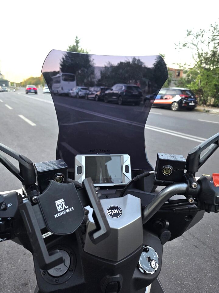 MOTOCAM Sym Cruisym 150 GT Ön Cam 2023-2026 Model 45cm Siyah Renkli 4mm