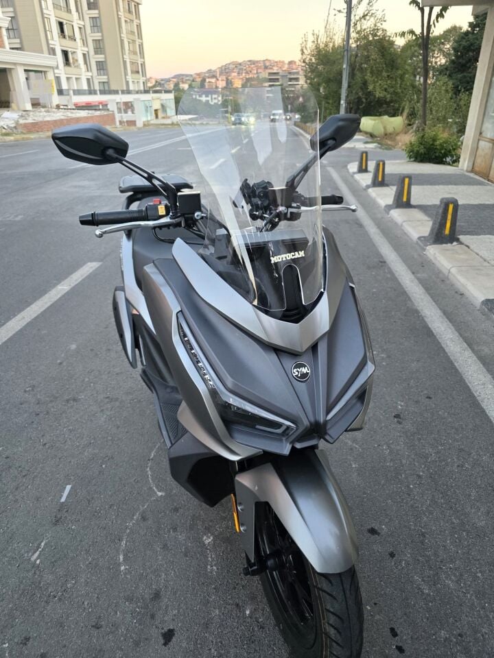 MOTOCAM Sym Cruisym 150 GT Ön Cam 2023-2026 Model 45cm Şeffaf Renkli 4mm