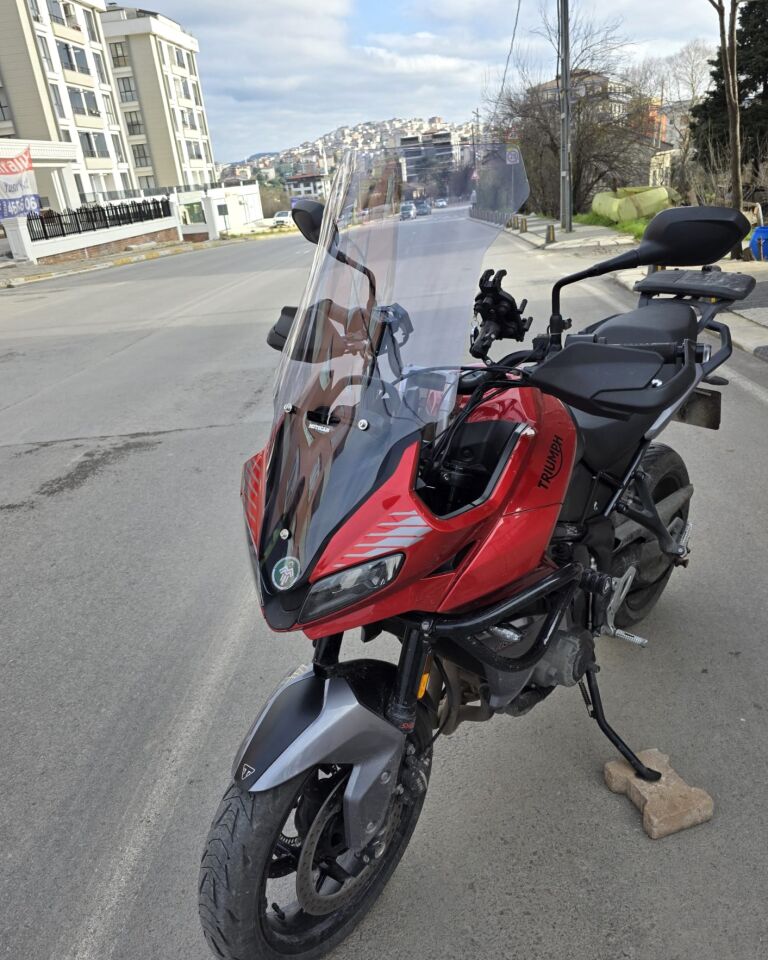 MOTOCAM Trıumph Tiger Sport 660 Ön Cam 2022-2026 Model 73cm Füme Renkli 4mm