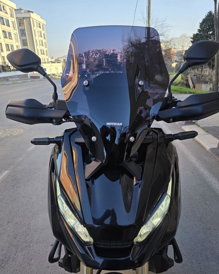 MOTOCAM Honda Adv 350 Ön Cam 2023-2026 Model 43cm Siyah Renkli 4mm SPORTİF