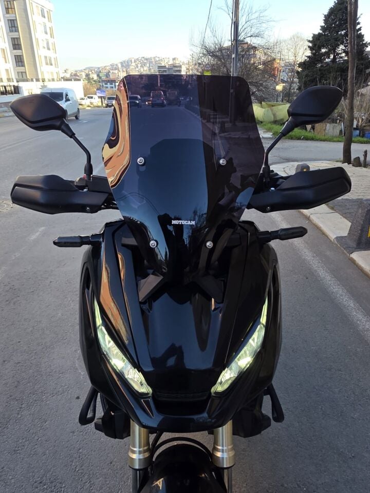 MOTOCAM Honda Adv 350 Ön Cam 2023-2026 Model 43cm Siyah Renkli 4mm SPORTİF