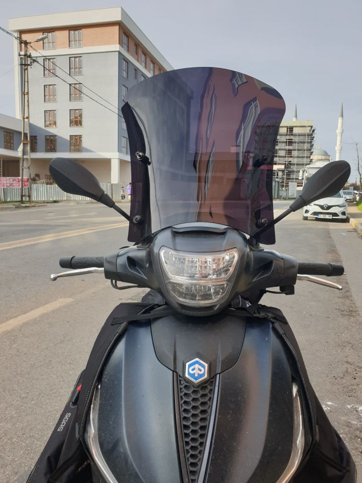 Piaggio Beverly 400 Ön Cam 2021-2025 Model 44cm