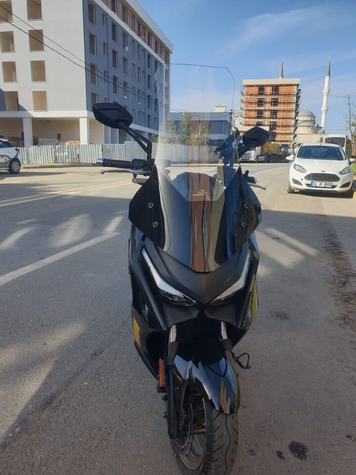 MOTOCAM Kymco Krv 200 Ön Cam 2022-2026 Model 75cm Şeffaf Renkli 4mm UZUN