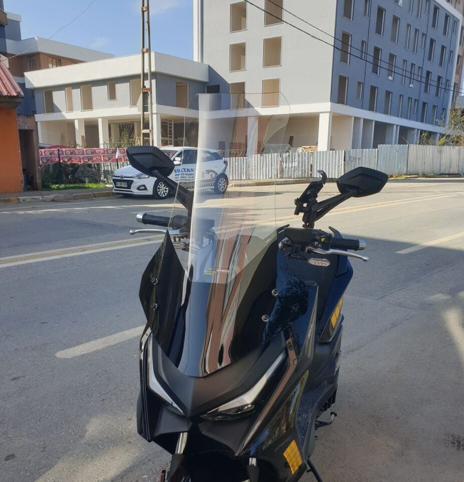 MOTOCAM Kymco Krv 200 Ön Cam 2022-2026 Model 75cm Şeffaf Renkli 4mm UZUN