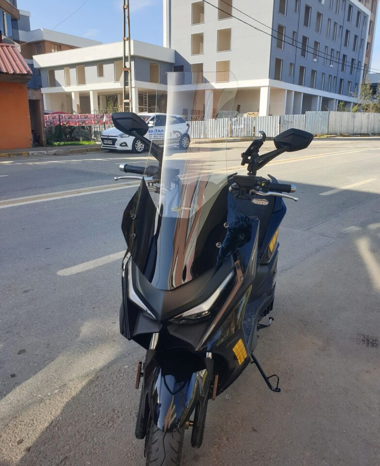 MOTOCAM Kymco Krv 200 Ön Cam 2022-2026 Model 75cm Şeffaf Renkli 4mm UZUN