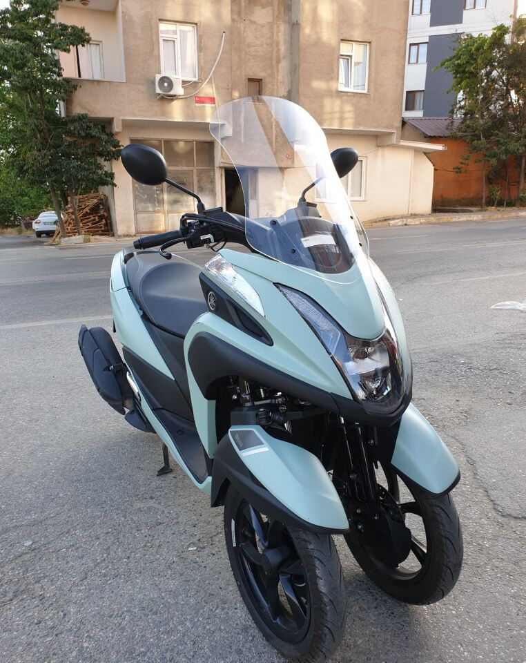 MOTOCAM Yamaha Tricity 125 Ön Cam 2014-2026 Model 60cm Şeffaf Renkli 4mm