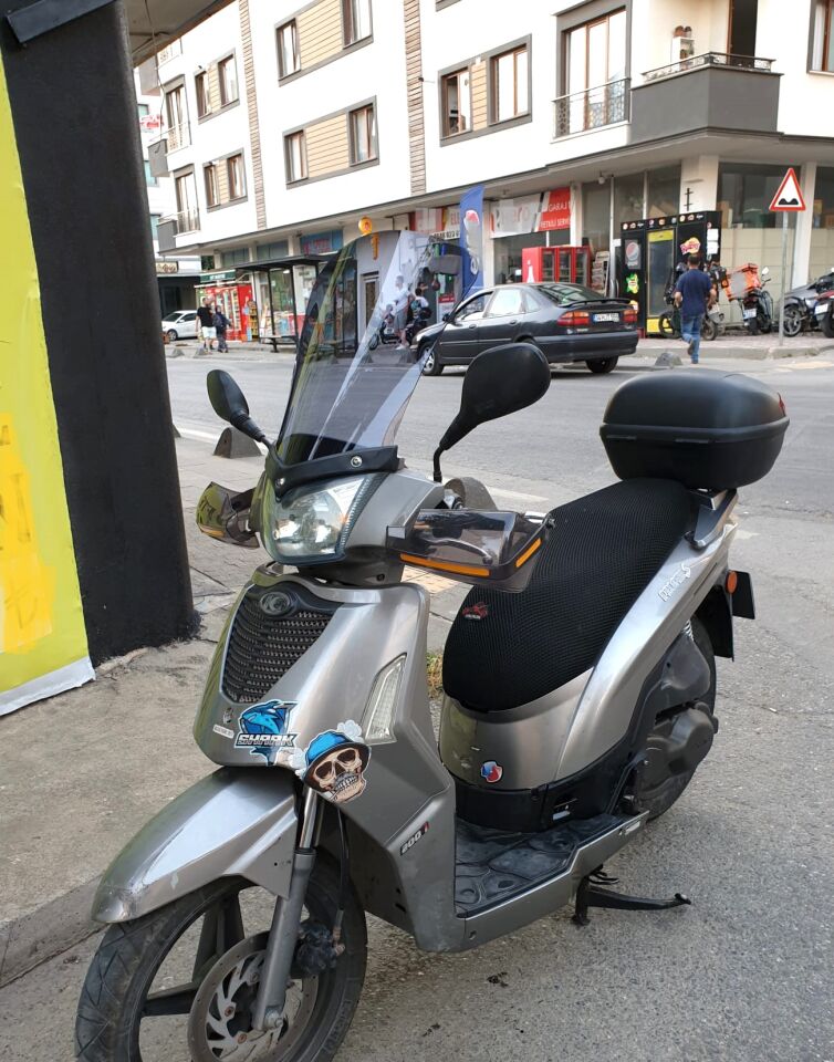 MOTOCAM Kymco People S 200 Ön Cam 2011 Model 48cm Füme Renkli 4mm UZUN