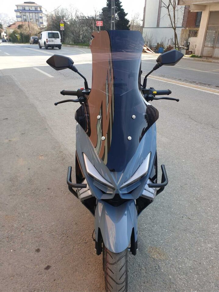 MOTOCAM Küba Chia 125 Ön Cam 2023-2026 Model 78cm Siyah Renkli 4mm UZUN