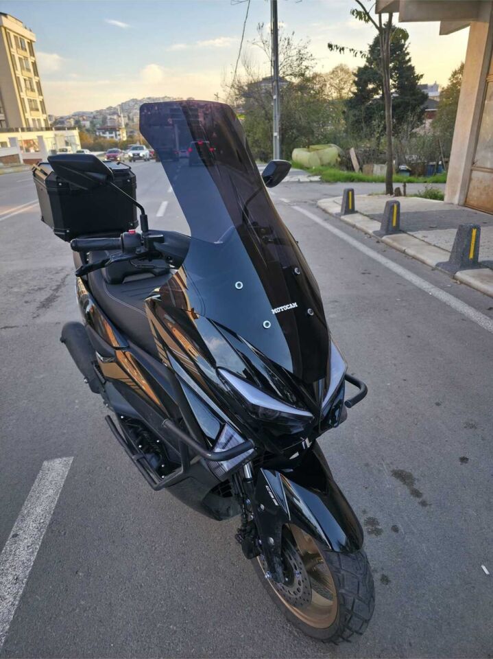 MOTOCAM Küba Chia 125 Ön Cam 2023-2026 Model 78cm Siyah Renkli 4mm UZUN